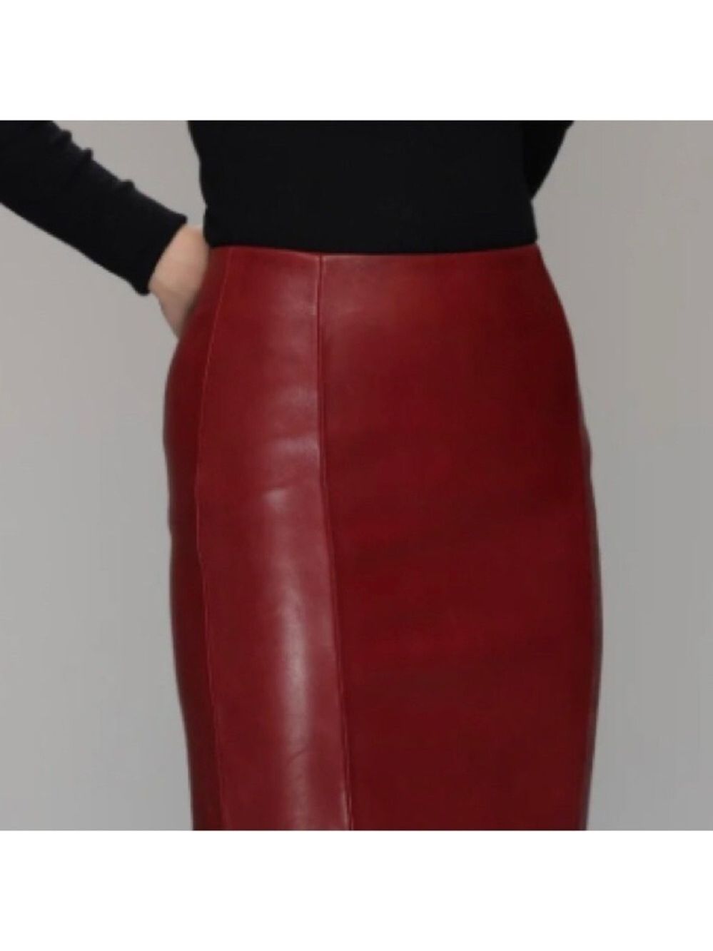 *S12. Danier| Side Zippers. Elegant Red Leather Skirt